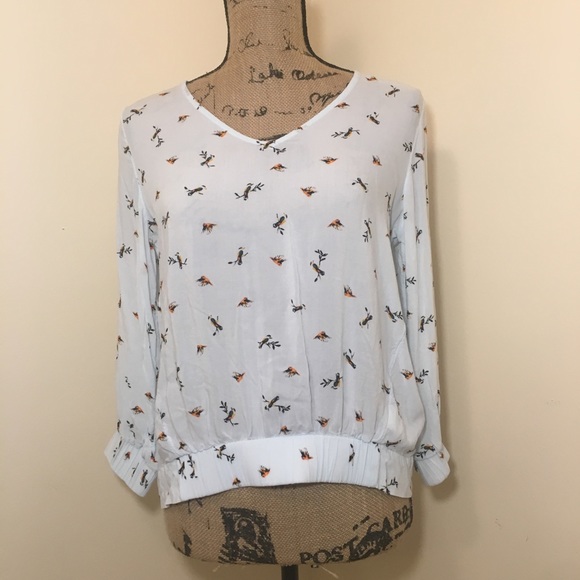 A New Day Blouse with Birds - Picture 1 of 5